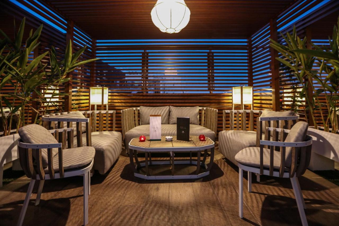 Le Palace D'Anfa Καζαμπλάνκα Εξωτερικό φωτογραφία The interior of the lounge