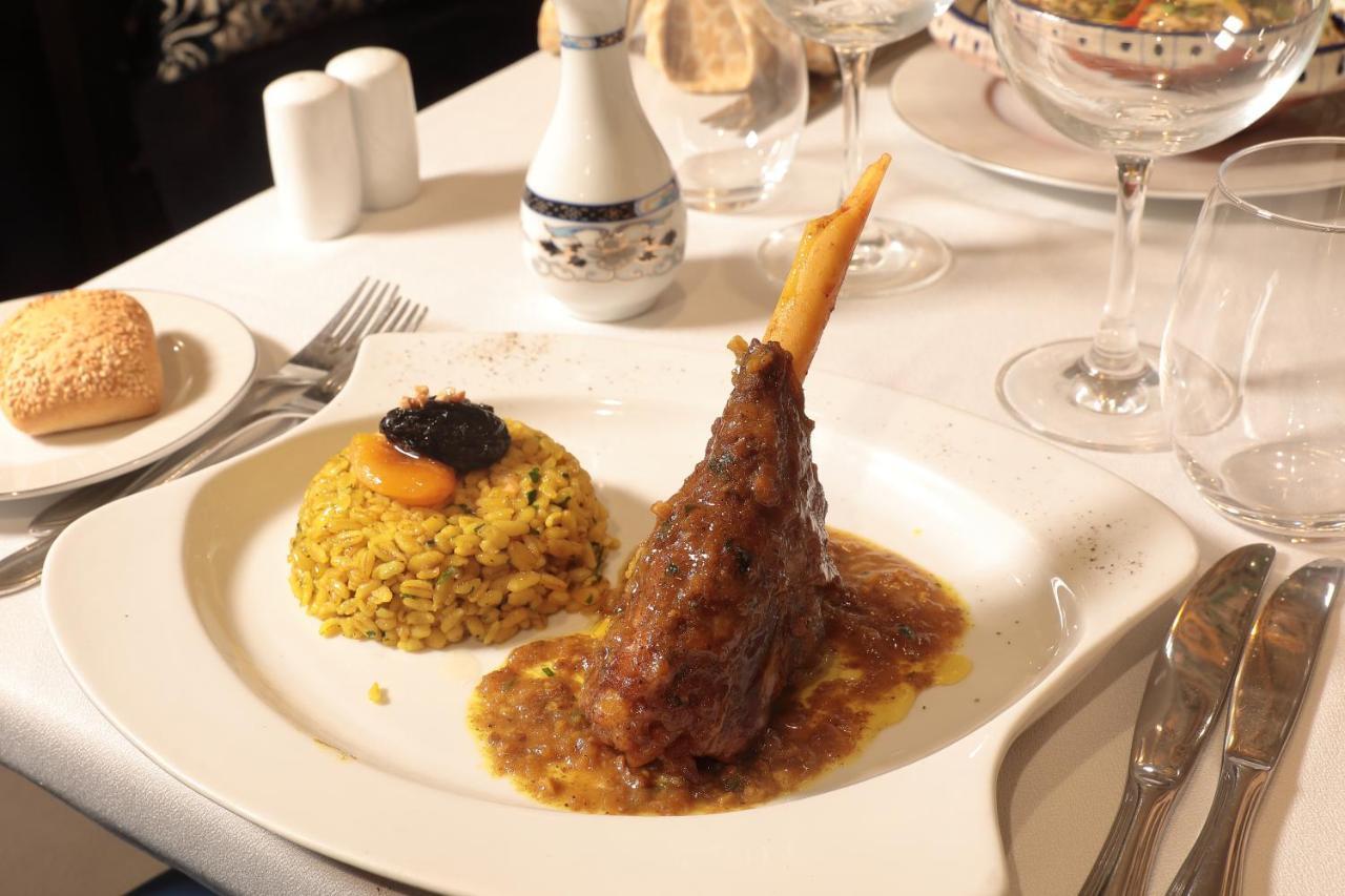 Le Palace D'Anfa Καζαμπλάνκα Εξωτερικό φωτογραφία A lamb shank